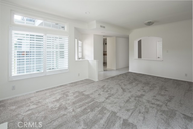 Detail Gallery Image 5 of 19 For 930 Poppy Ln, Corona Del Mar,  CA 92625 - 2 Beds | 2 Baths