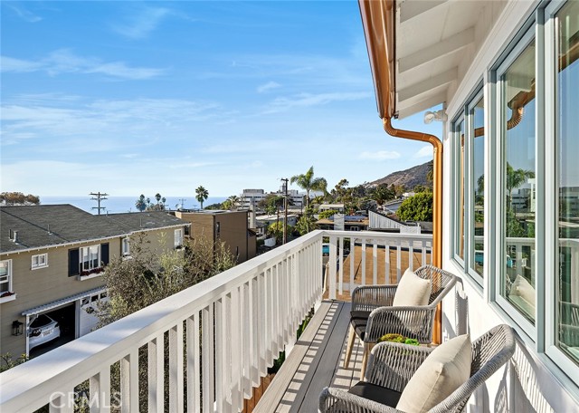 Detail Gallery Image 30 of 39 For 31927 Hayes Pl, Laguna Beach,  CA 92651 - 3 Beds | 2 Baths