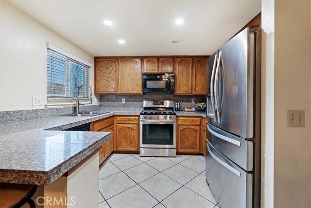 Detail Gallery Image 11 of 30 For 3103 Hadley Dr, Jurupa Valley,  CA 91752 - 3 Beds | 2 Baths