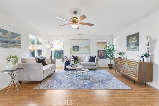 Detail Gallery Image 28 of 39 For 33422 Scarborough, Temecula,  CA 92592 - 5 Beds | 3/1 Baths