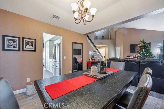 Detail Gallery Image 14 of 47 For 22562 Springdale, Moreno Valley,  CA 92557 - 4 Beds | 2/1 Baths