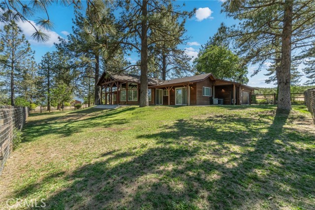 Detail Gallery Image 6 of 74 For 29101 Bonita Vista Rd, Mountain Center,  CA 92561 - 10 Beds | 7 Baths