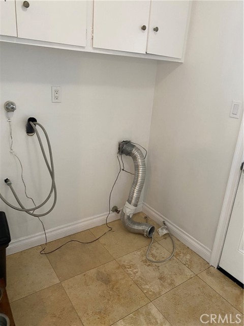 Detail Gallery Image 7 of 21 For 806 W Bloomwood, San Pedro,  CA 90731 - 3 Beds | 2 Baths