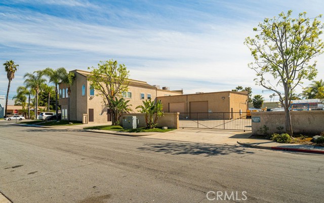 Image 4 of 34 For 8891 Watson Street