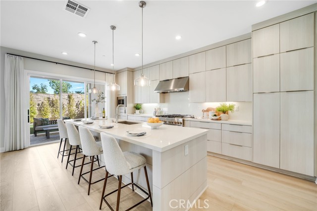 211 Wild Flower, Lake Forest CA: https://media.crmls.org/medias/a82decca-f213-41ce-8a43-8e26f03f46a3.jpg
