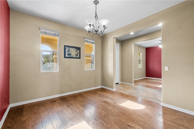 2123 Coconut Place, Palmdale CA: https://media.crmls.org/medias/a82e4d7c-621e-48a8-84a0-6f3dee350bd5.jpg