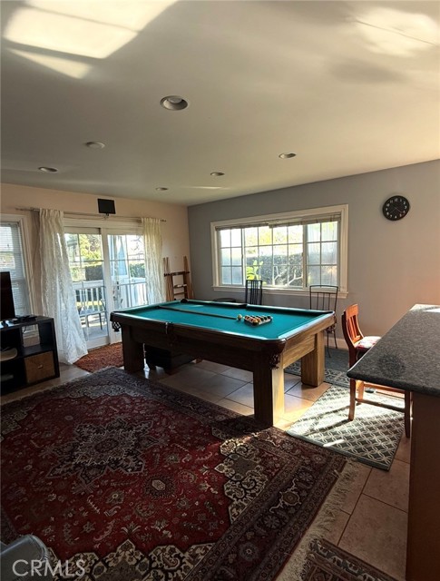 Detail Gallery Image 2 of 22 For 2367 Elden, Costa Mesa,  CA 92627 - 1 Beds | 1 Baths