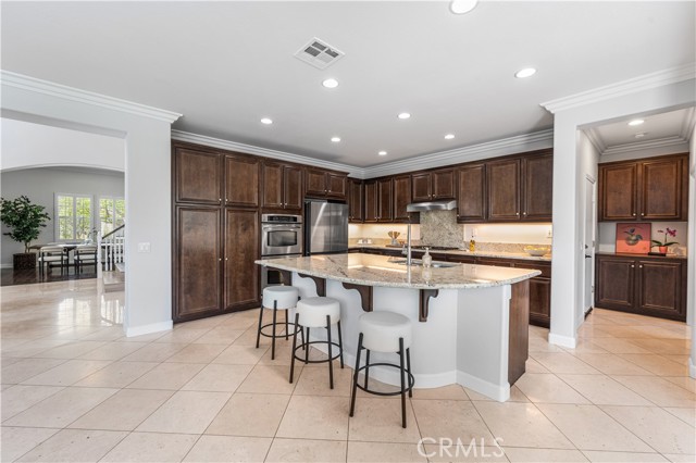 Detail Gallery Image 11 of 54 For 14030 Eaton Hollow Ave, Moorpark,  CA 93021 - 5 Beds | 4 Baths