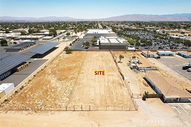 Detail Gallery Image 3 of 13 For 25 Tamarisk Ave, Hesperia,  CA 92345 - – Beds | – Baths