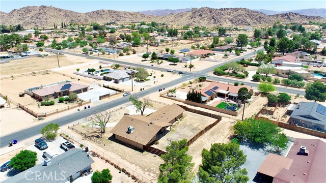 Detail Gallery Image 60 of 66 For 20061 Seneca Rd, Apple Valley,  CA 92307 - 3 Beds | 2 Baths