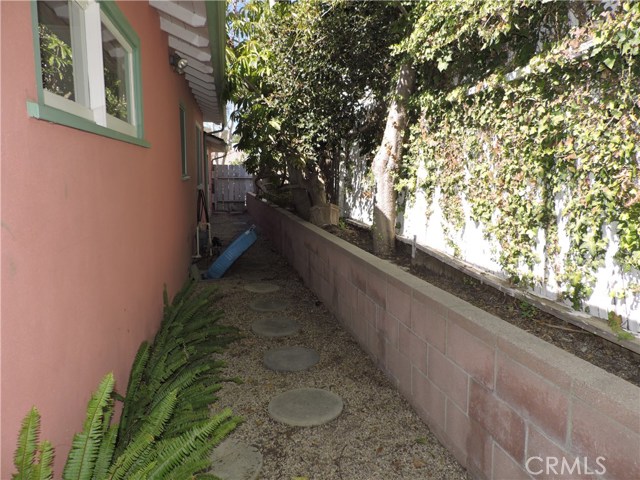 1604 Via Garfias, Palos Verdes Estates, California 90274, 2 Bedrooms Bedrooms, ,Residential,Sold,Via Garfias,SB17240788