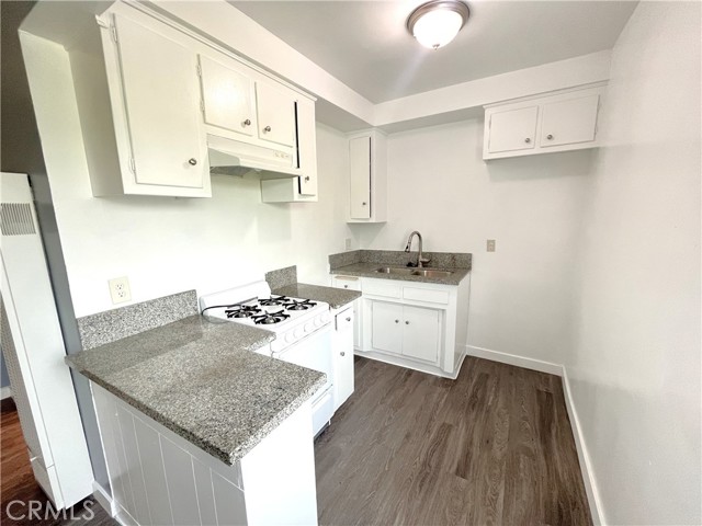 Detail Gallery Image 6 of 11 For 4750 W Broadway #I,  Hawthorne,  CA 90250 - 0 Beds | 1 Baths