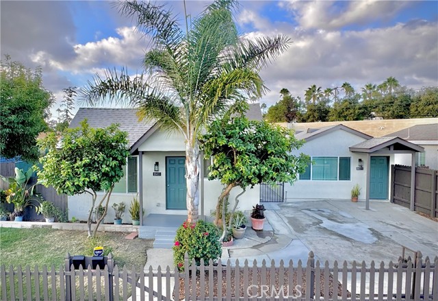 841 Eagle Street, Long Beach, California 90806, ,Multi-Family,For Sale,Eagle,DW24196734