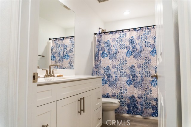 Detail Gallery Image 11 of 15 For 15032 Gallery Way #8,  Fontana,  CA 92336 - 3 Beds | 2/1 Baths