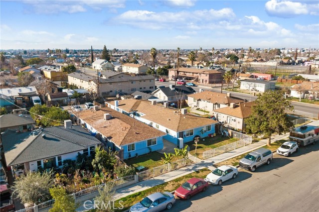 1307 1311 Oregon Street, Bakersfield CA: https://media.crmls.org/medias/a83123b2-6582-4cf6-bc9e-e4817826bc9e.jpg