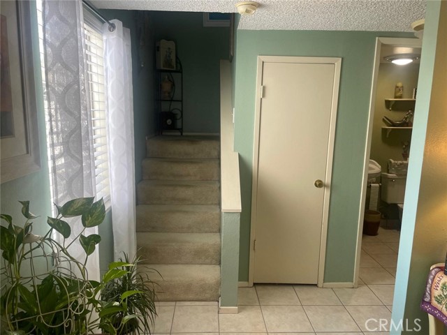 Detail Gallery Image 11 of 17 For 619 Bristol #17,  Santa Ana,  CA 92703 - 1 Beds | 1 Baths