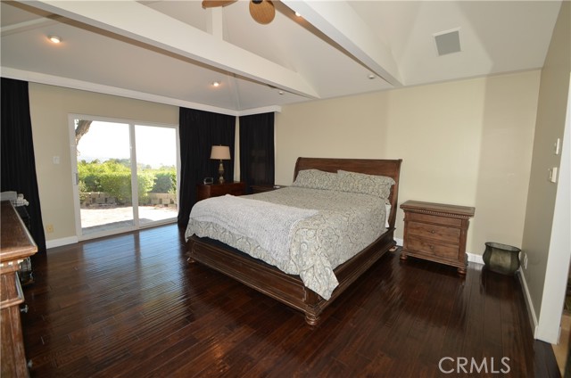 5001 Range Horse Lane, Rolling Hills Estates, California 90274, 3 Bedrooms Bedrooms, ,4 BathroomsBathrooms,Residential,Sold,Range Horse,SB22038227