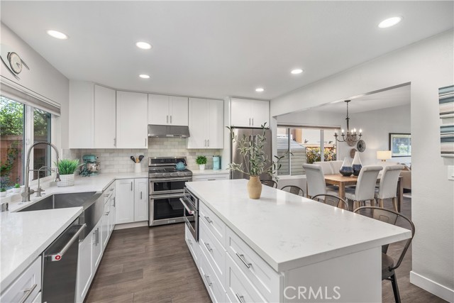 Detail Gallery Image 17 of 51 For 33028 Christina Dr, Dana Point,  CA 92629 - 4 Beds | 3 Baths