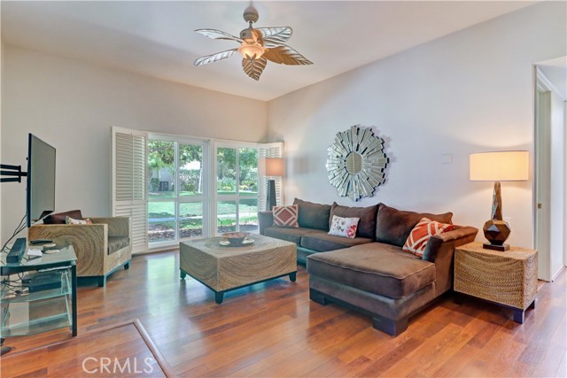 2049 Via Mariposa East, Laguna Woods CA: https://media.crmls.org/medias/a833eb77-1ad9-49df-a60e-0ef6471b89e5.jpg
