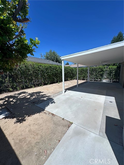 17223 Kingsbury Street, Granada Hills CA: https://media.crmls.org/medias/a8345d23-86c0-4439-88ad-93ba1b030d84.jpg