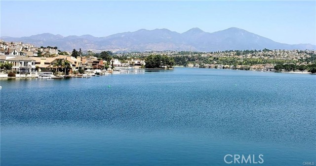 28147 Alava, Mission Viejo CA: https://media.crmls.org/medias/a8354fb2-296d-4aa2-ad36-909d1455b3c6.jpg