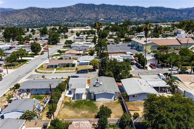 610 W Glen Lyn Drive, Glendora CA: https://media.crmls.org/medias/a835ed60-459f-41af-a516-ca0bf538be61.jpg