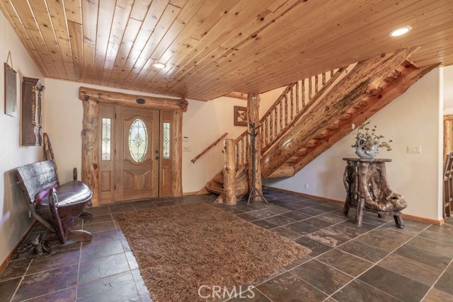 625 Cedar Glen Drive, Big Bear City CA: https://media.crmls.org/medias/a8361dc4-47c6-4749-ab37-df7d45771578.jpg