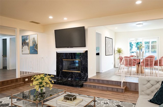 15902 Londelius Street photo 8