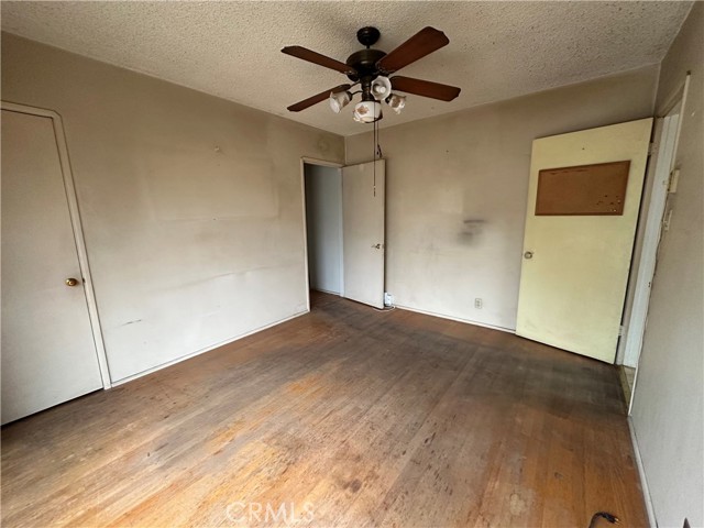 Image 9 of 34 For 863 Vanhorn Avenue