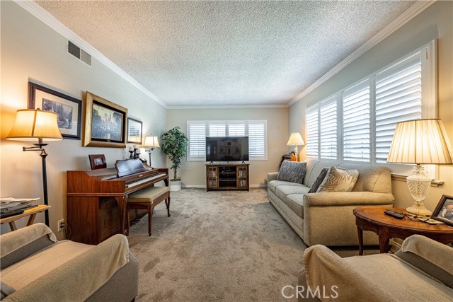 917 N Sanchez Street, Montebello CA: https://media.crmls.org/medias/a8375376-5882-4097-ae11-ab4377793961.jpg