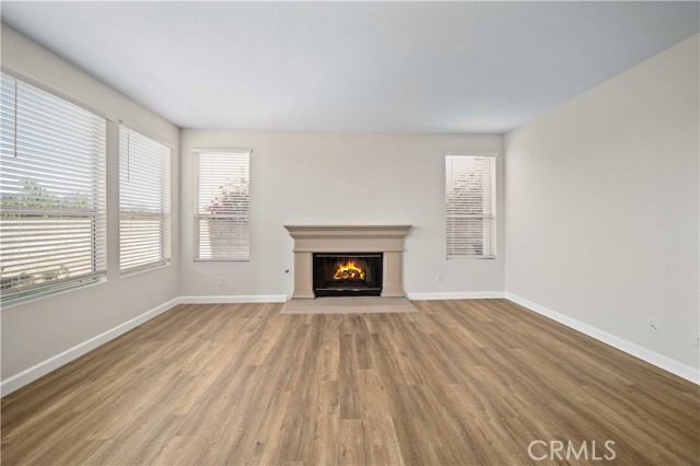 Detail Gallery Image 15 of 39 For 3021 Obsidian Ct, Simi Valley,  CA 93063 - 4 Beds | 2/1 Baths