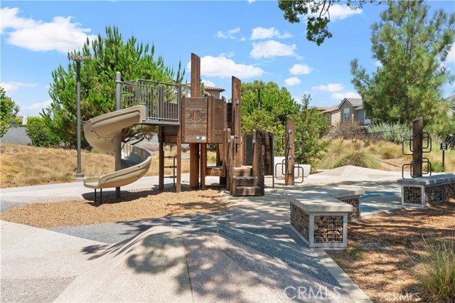 542 Cultivate, Irvine CA: https://media.crmls.org/medias/a8385713-7a1e-4c9c-9d6c-449d5f69adc2.jpg