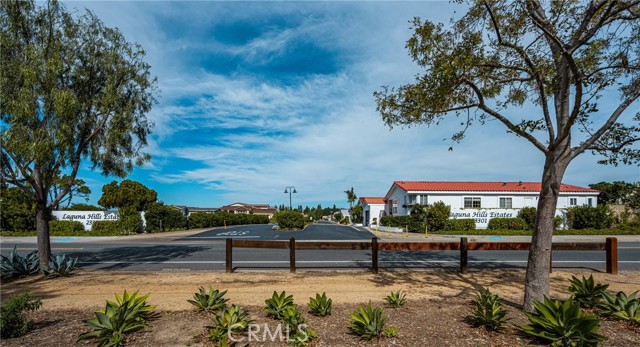 Detail Gallery Image 43 of 44 For 23301 Ridge Route Dr #56,  Laguna Hills,  CA 92653 - 3 Beds | 2 Baths