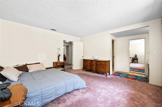 Image 23 of 47 For 1500 Country Club Drive