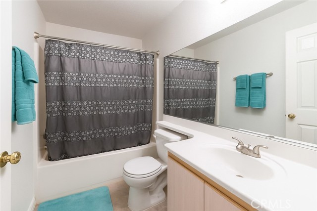 Detail Gallery Image 11 of 15 For 516 Venice Way, Inglewood,  CA 90302 - 3 Beds | 2 Baths