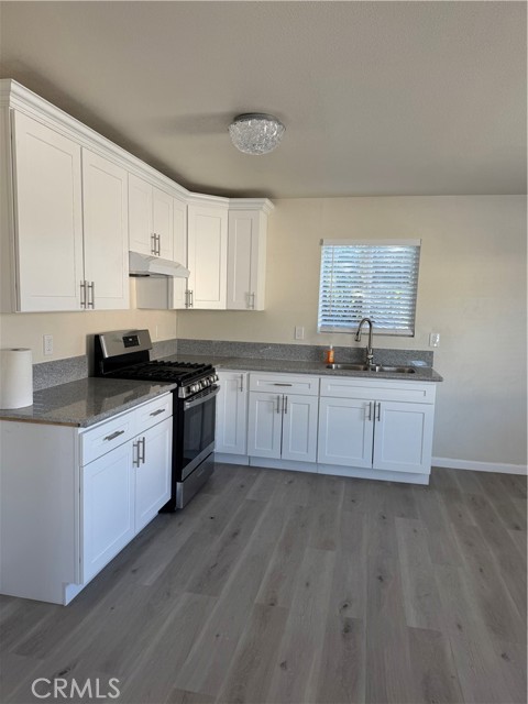 Detail Gallery Image 6 of 6 For 17055 San Bernardino, Fontana,  CA 92335 - 3 Beds | 2 Baths