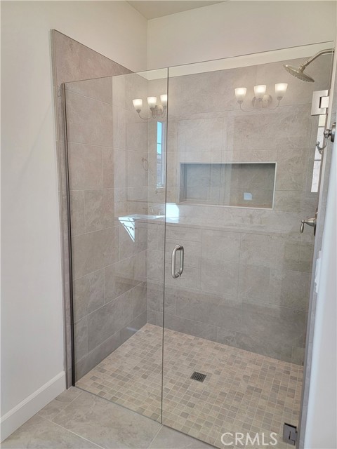 Detail Gallery Image 12 of 21 For 707 Manor Ln, Paso Robles,  CA 93446 - 4 Beds | 3 Baths