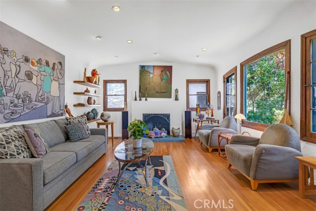 Detail Gallery Image 5 of 41 For 456 Baughman Ave, Claremont,  CA 91711 - 3 Beds | 2 Baths