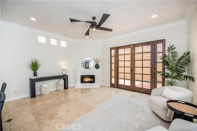 Detail Gallery Image 14 of 62 For 316 6th, Huntington Beach,  CA 92648 - 3 Beds | 3/1 Baths