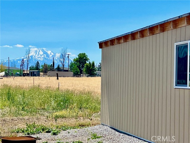 Detail Gallery Image 19 of 36 For 10314 Swigart Rd, Montague,  CA 96064 - 2 Beds | 3/1 Baths