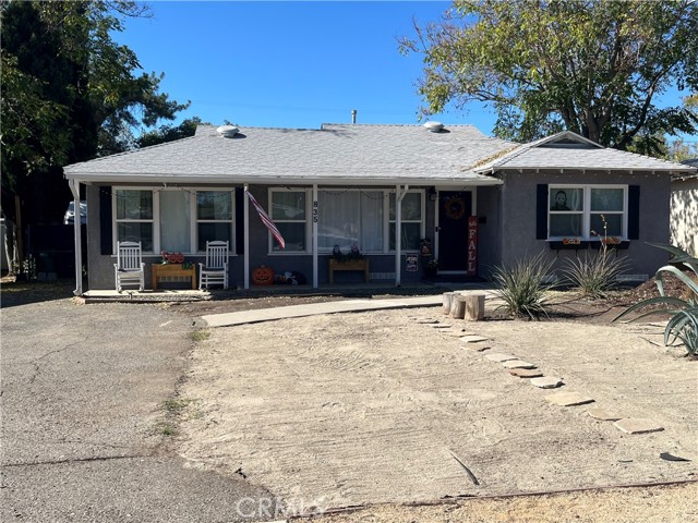 Detail Gallery Image 2 of 3 For 835 Palm Ave, Beaumont,  CA 92223 - 3 Beds | 2 Baths