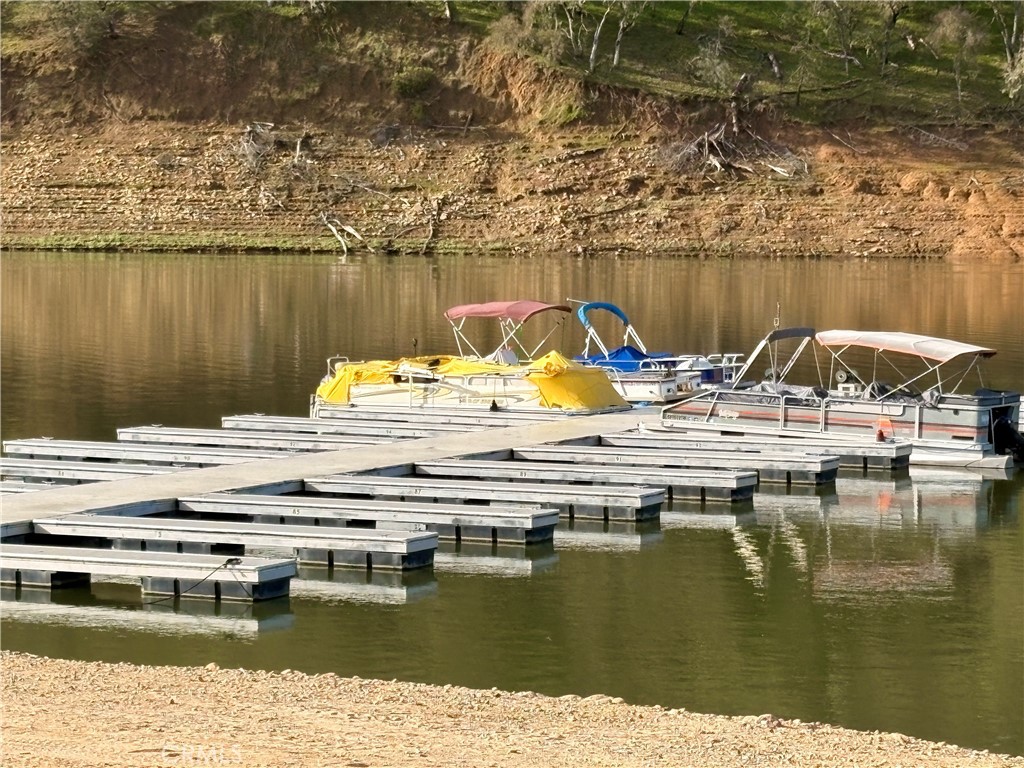 https://media.crmls.org/medias/a83d030f-063b-454a-ab0f-b7c4c9c6679b.jpg?preset=X-Large