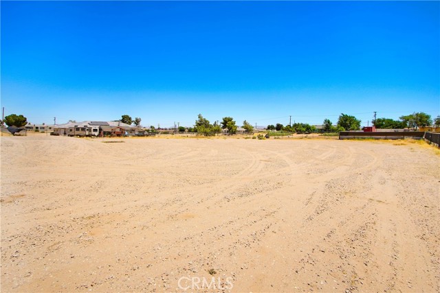 Detail Gallery Image 32 of 34 For 11949 Hawthorne Ave, Hesperia,  CA 92345 - 3 Beds | 2 Baths