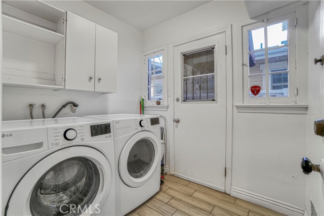 102 Bonito Avenue, Long Beach CA: https://media.crmls.org/medias/a83db9dc-eab6-42bd-a5b1-1187243f0eab.jpg