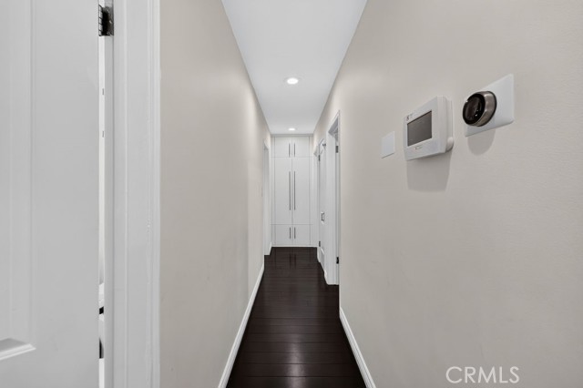 1256 Irving Avenue photo 27