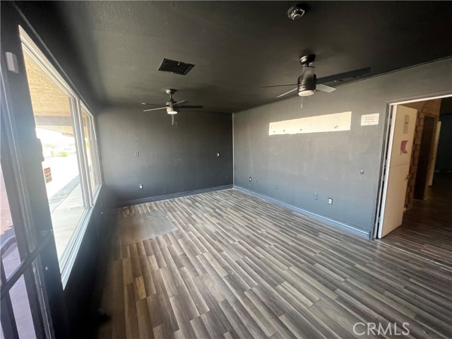 10178 I Avenue, Hesperia, California 92345, ,Commercial Lease,For Rent,10178 I Avenue,CRHD25126361