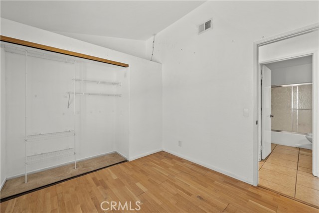 529 Hilltop, Palmdale CA: https://media.crmls.org/medias/a83e6e16-bd76-48c0-a50d-dc63d8490dc8.jpg