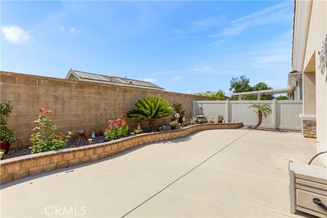 1729 Desert Poppy Lane, Beaumont CA: https://media.crmls.org/medias/a83e6ea3-eae2-4b75-9060-8873e982f2c0.jpg