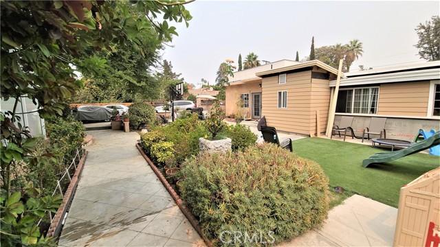 Detail Gallery Image 24 of 50 For 8335 Sparton Ave, Panorama City,  CA 91402 - 7 Beds | 6 Baths