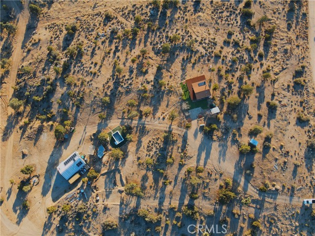 48317 Burns Canyon Road, Pioneertown CA: https://media.crmls.org/medias/a83eaf4d-7103-4f70-b9dc-c4682d1fa801.jpg